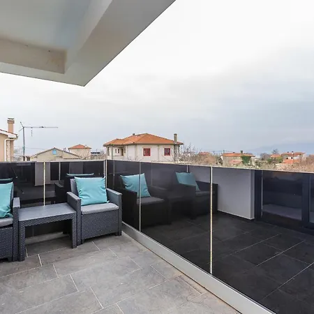 Lio With Private Pool Villa *