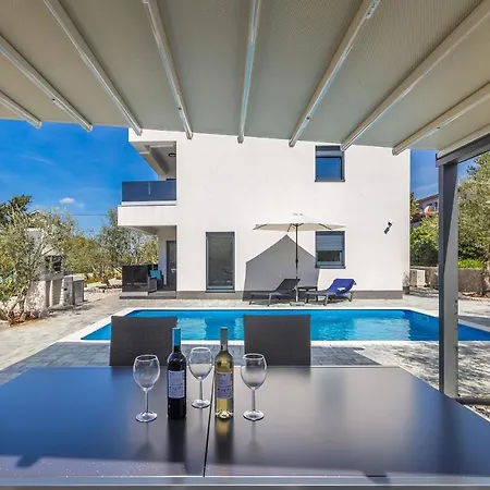 Lio With Private Pool